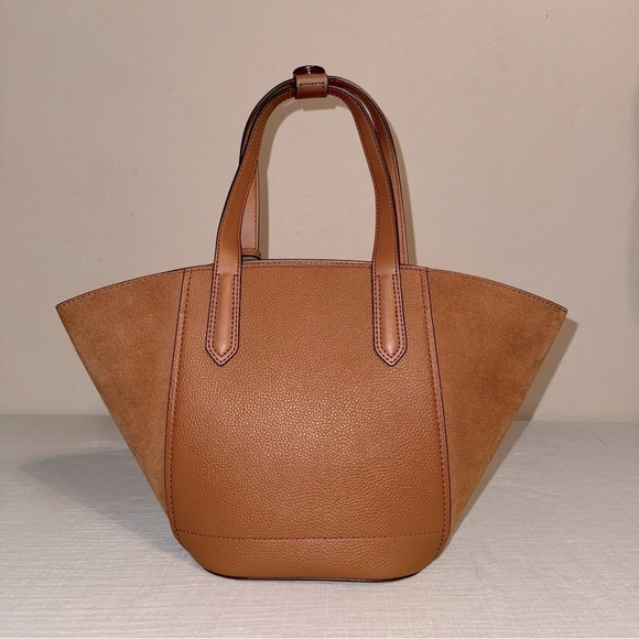 MICHAEL KORS PORTIA SMALL BUCKET PEBBLE LEATHER SUEDE TOTE BAG - Picture 3 of 9